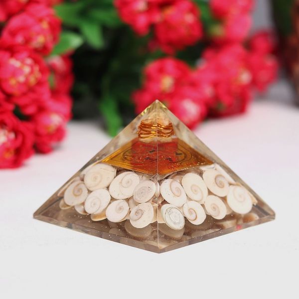 PYRAMID'S & ROW'S
